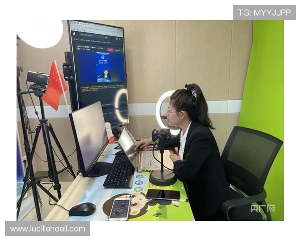 高效便捷的真人视讯手机娱乐，支持多设备随时启动畅玩